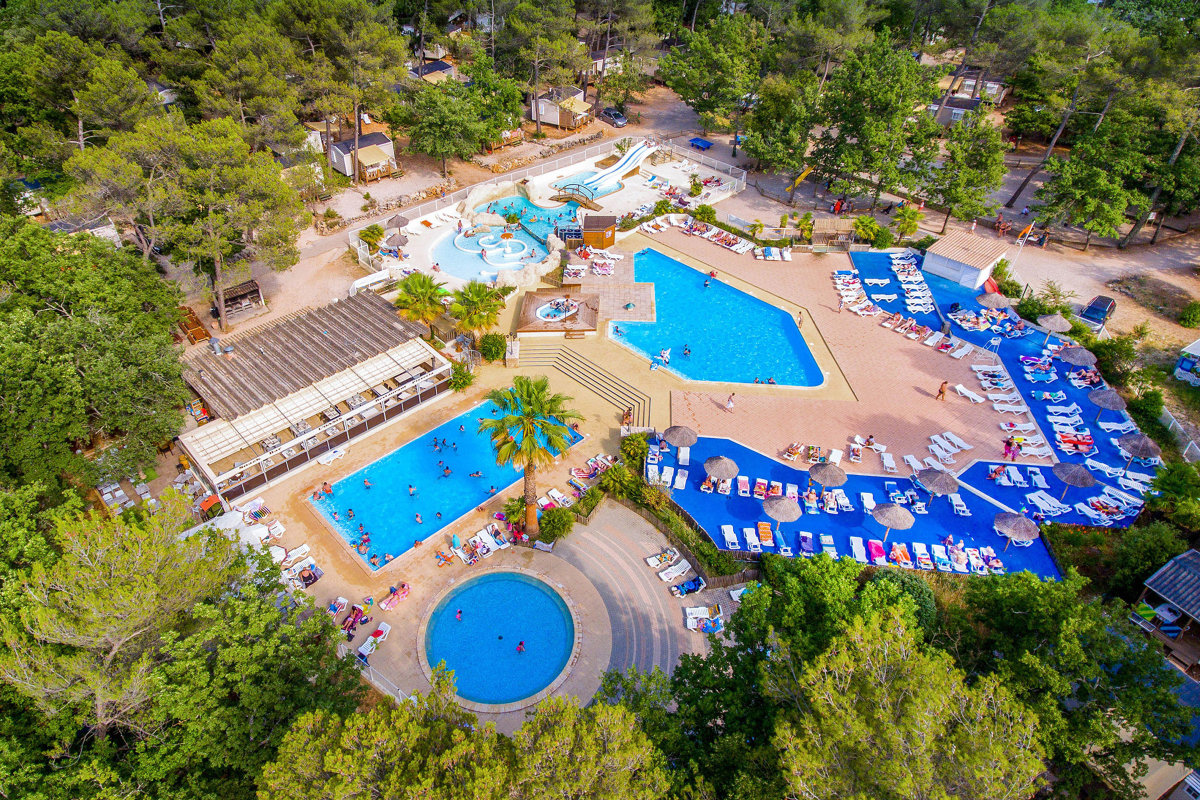 Domaine de la Sainte Baume LuxusCampingplatz Var NanslesPins