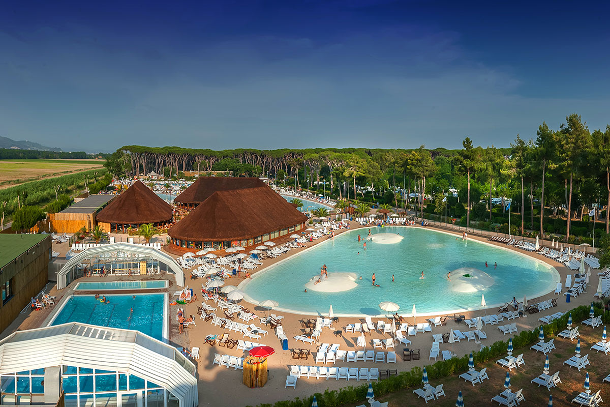 Dossier thématique : Les 10 plus beaux parcs aquatiques de camping en