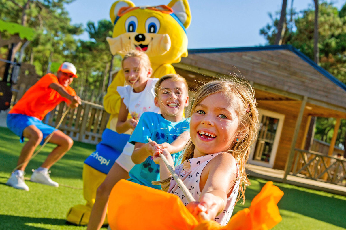 Dossier thématique Top 10 des campings avec les meilleures animations pour enfants et