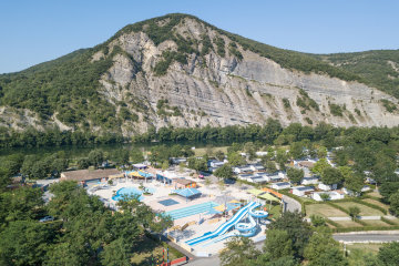 camping la plage fleurie vallon pont darc