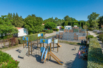 camping les fontaines pernes les fontaines