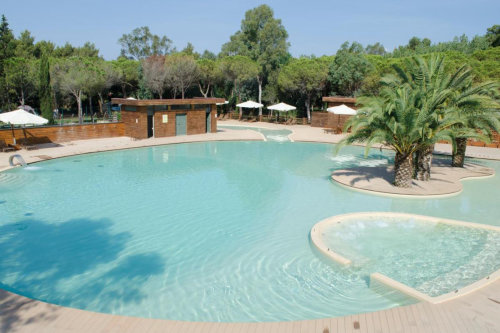 Campsites Italy | 4 and 5 stars with water park | Campings.Luxury