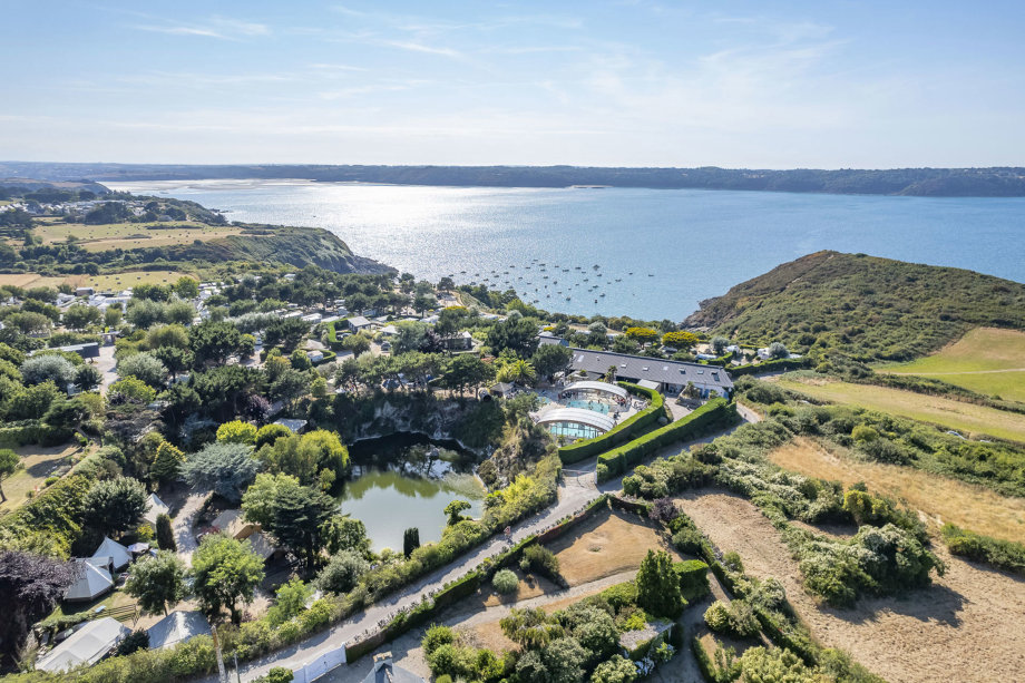 Camping Côtesd'Armor 4 et 5 étoiles avec parc aquatique Campings.Luxe