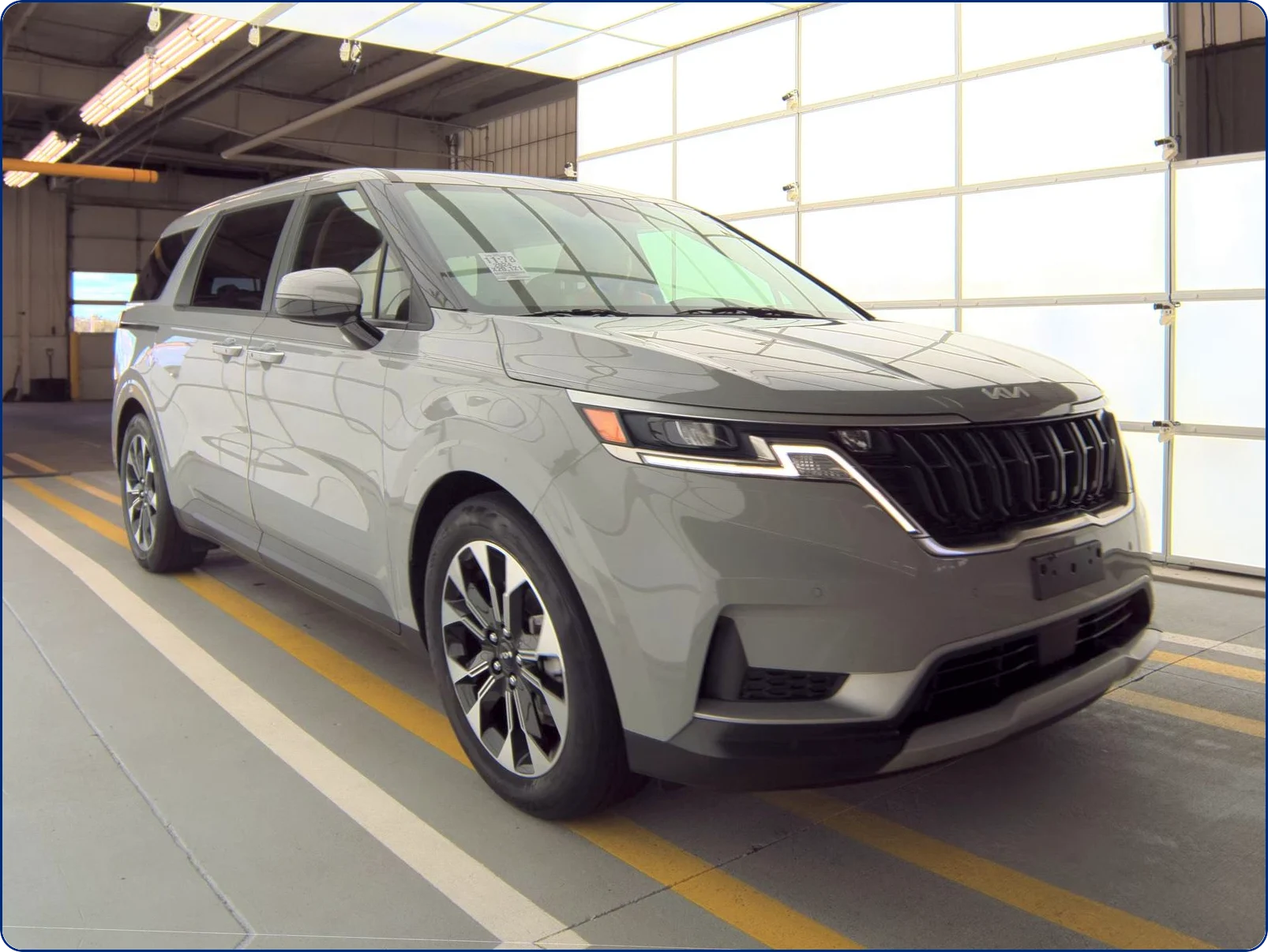 2024 Kia Carnival EX