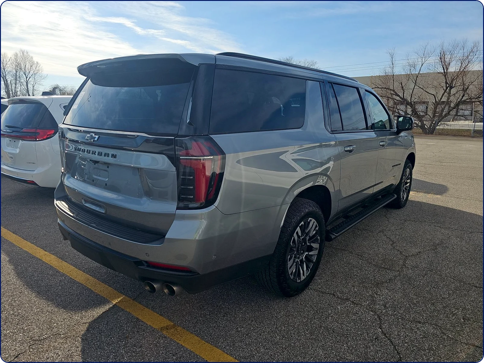 2025 Chevrolet Suburban Z71's photo