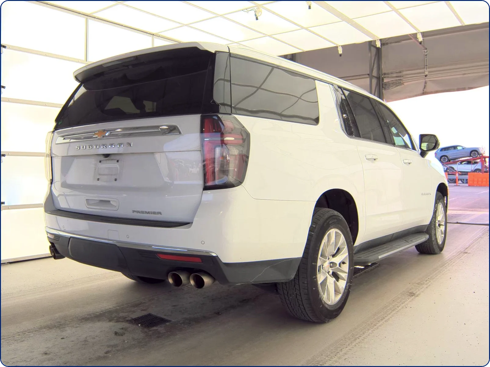 2024 Chevrolet Suburban Premier's photo