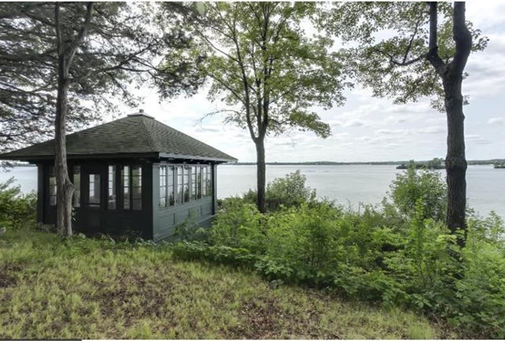 2770 Gale Road, Woodland John Adams Real Estate