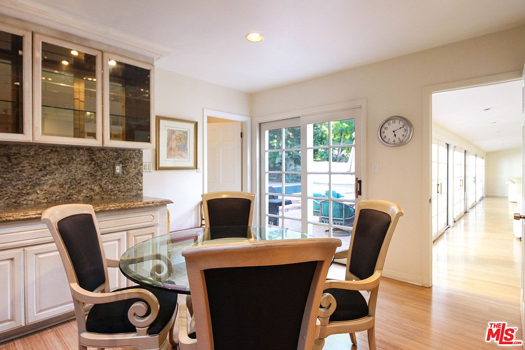 The Coldwater Canyon Estate LA Luxuries Los Angeles Luxury Vacation