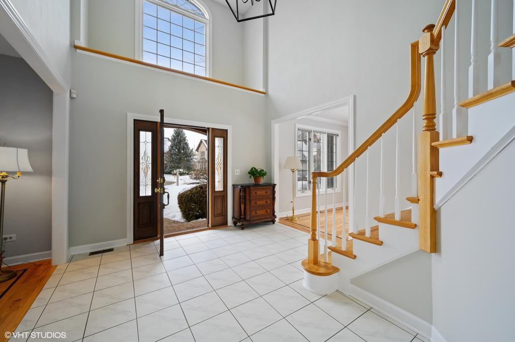 3612 Glenlake Jerfita Team Luxury Real Estate Agents in Chicago