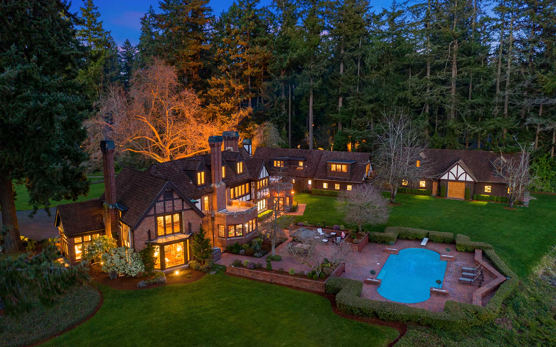 Acres Estate on Gravelly Lake