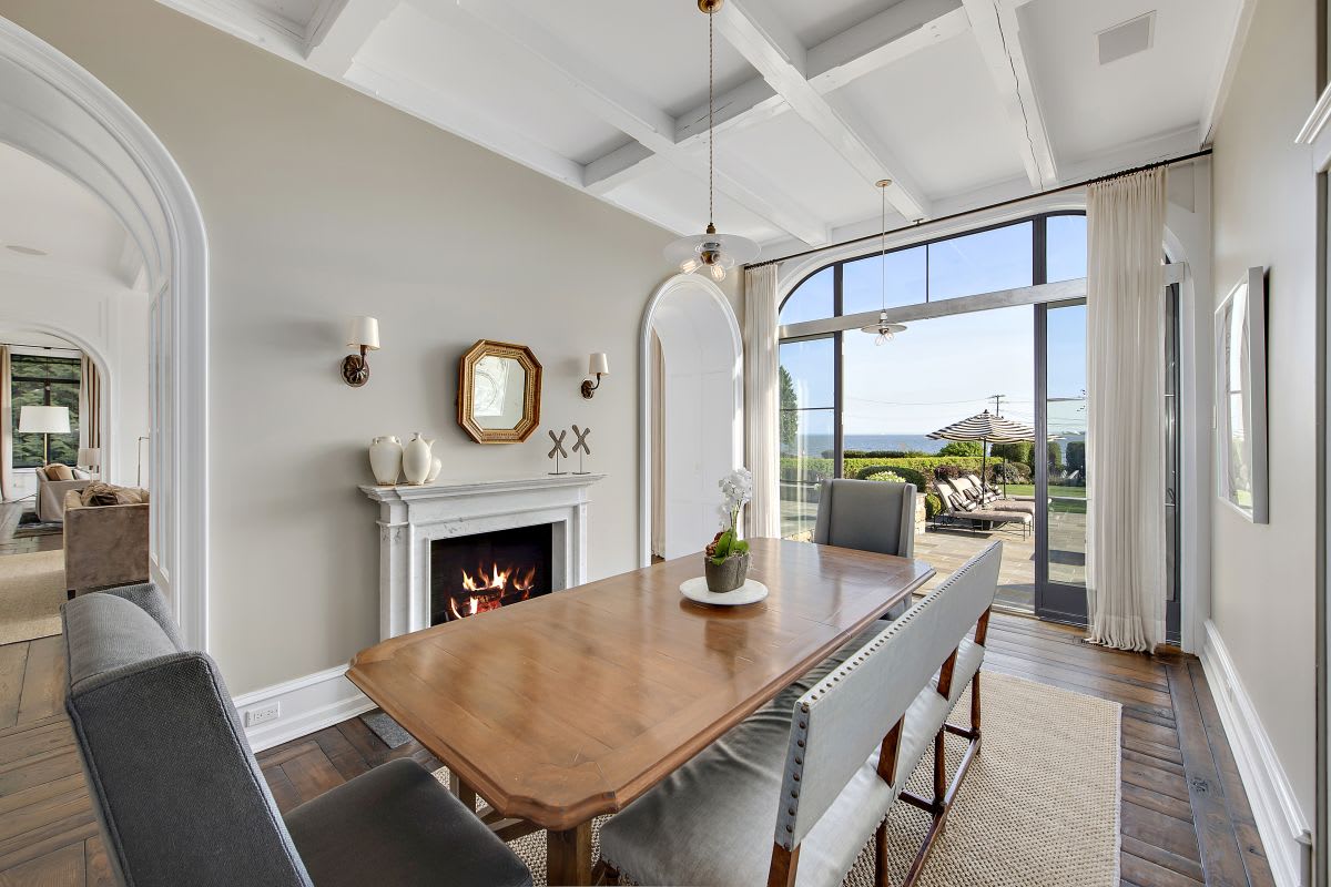 6 Blue Water Lane Compo Beach Westport, CT Compass Connecticut