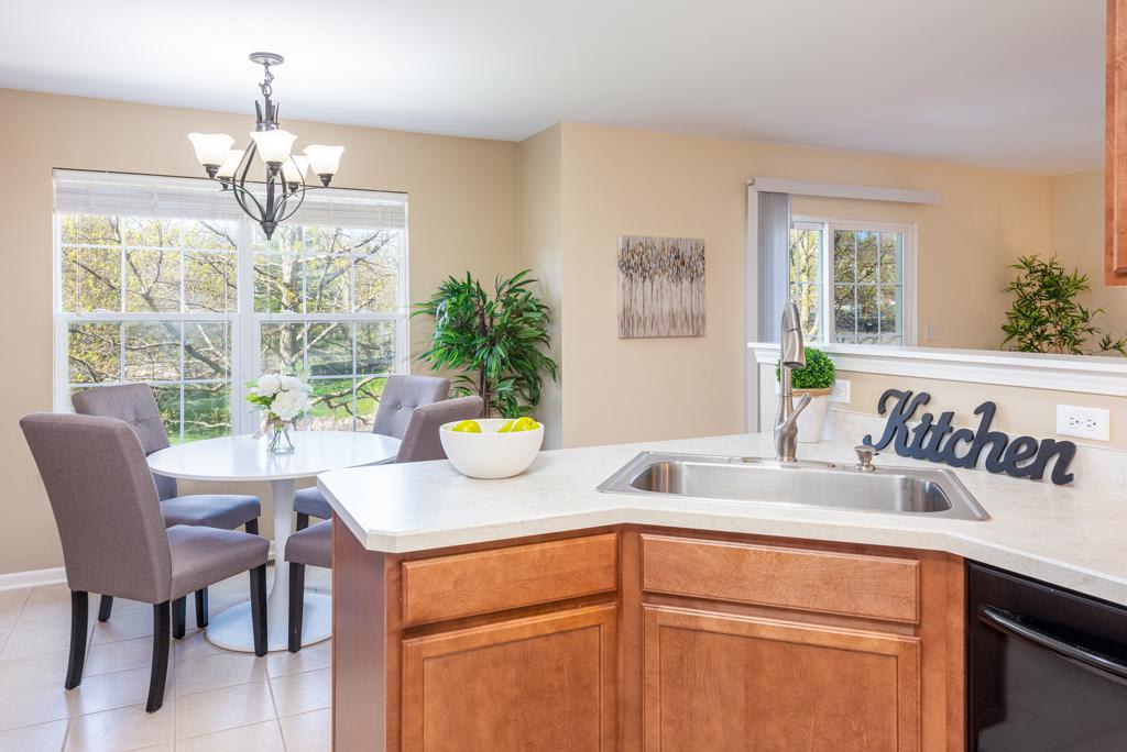 1003 N S Elgin Blvd LIV Partners Real Estate Team