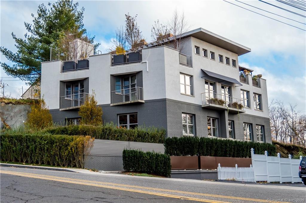 34 Bruce Park Ave 1 Rob Johnson