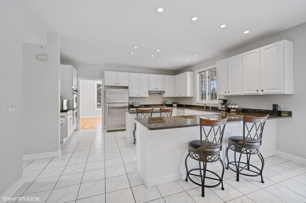 3612 Glenlake Jerfita Team Luxury Real Estate Agents in Chicago