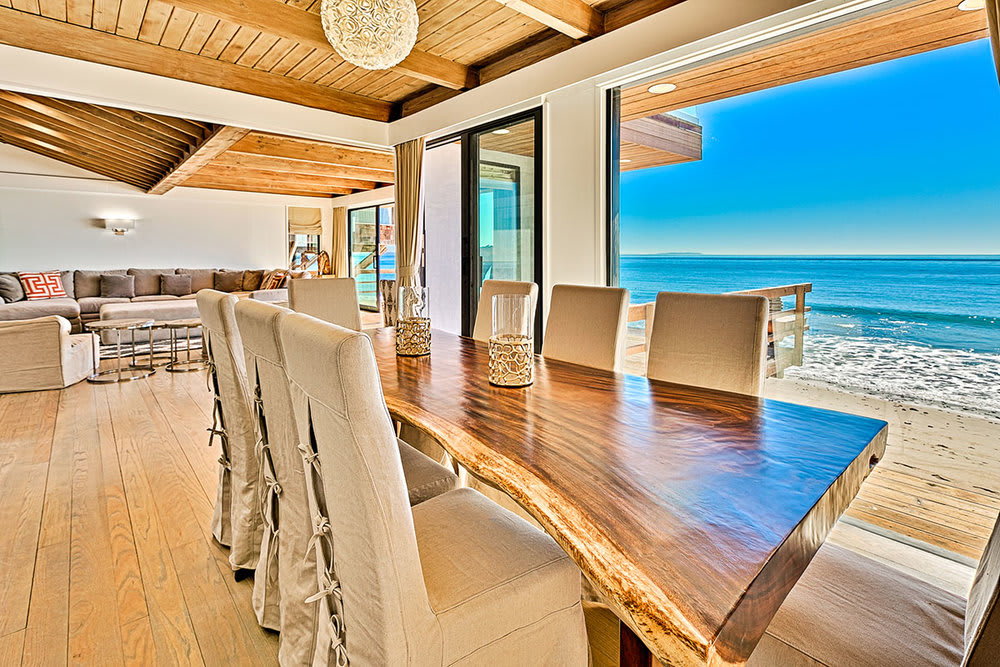 Malibu Cove Colony Dr.