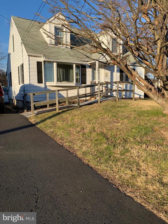 141 Byberry Road Hatboro, PA 19040 The Gedney Group