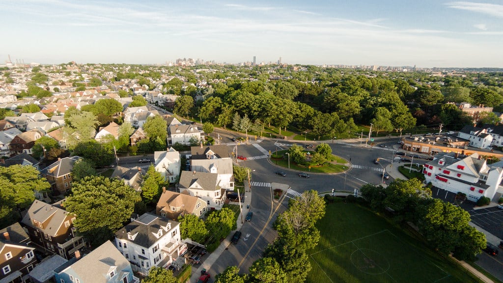 Somerville vs. Cambridge: Which Boston Neighborhood is Right for You?