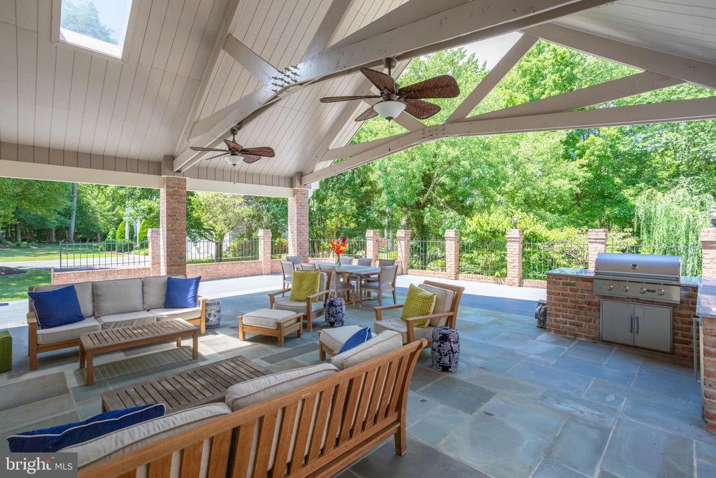 9370 Mount Vernon Circle The Patterson Group Alexandria Real Estate