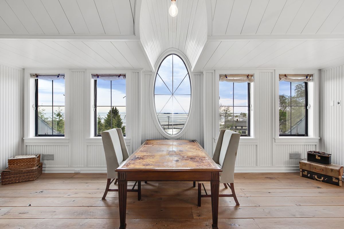 6 Blue Water Lane Compo Beach Westport, CT Compass Connecticut