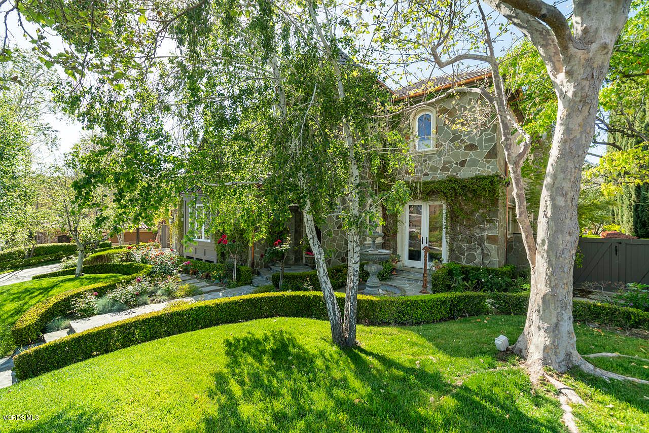 Normandy Dr Elegant Calabasas Estate with Home Office LA Luxuries