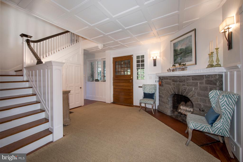 314 Louella Avenue, Wayne The Robin Gordon Group