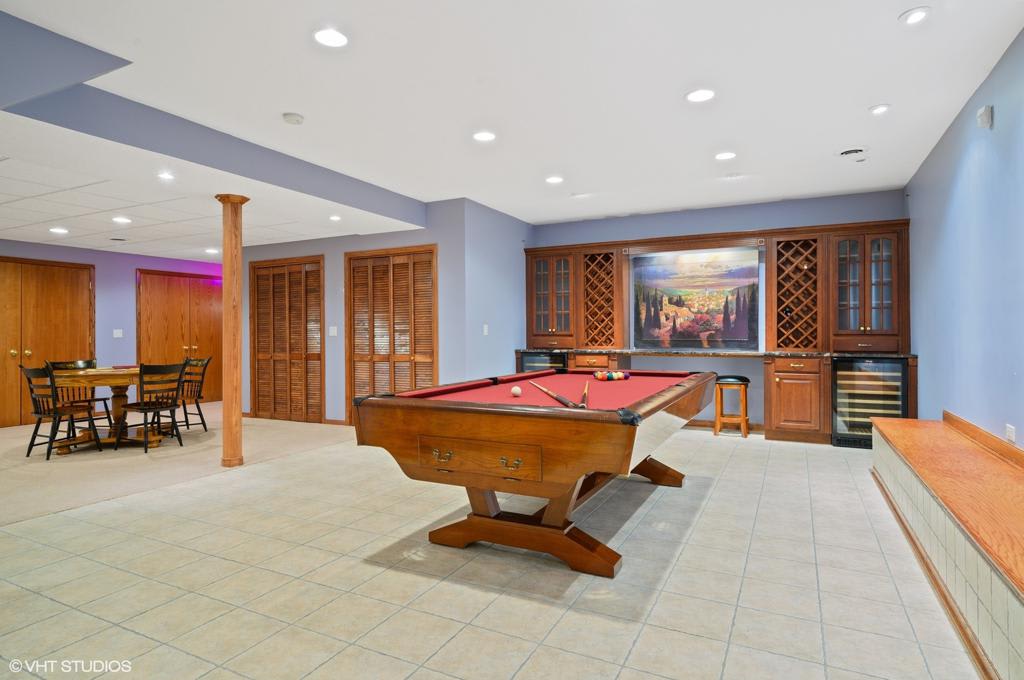 3612 Glenlake Jerfita Team Luxury Real Estate Agents in Chicago