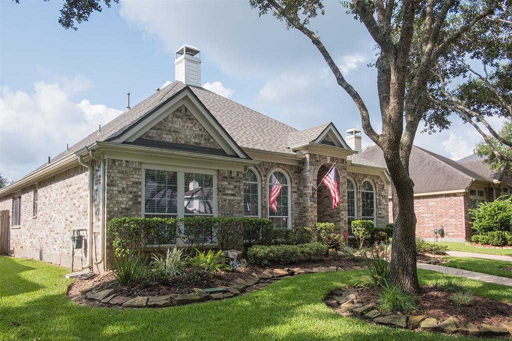 2911 Five Oaks Dr Bartee Real Estate