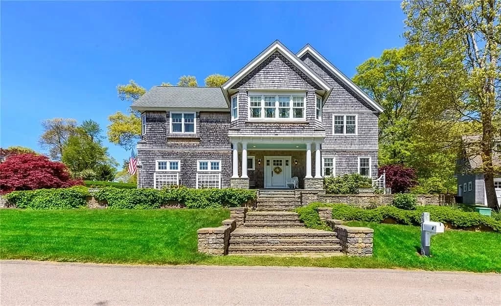 Karen Hanson Stonington Real Estate Agents