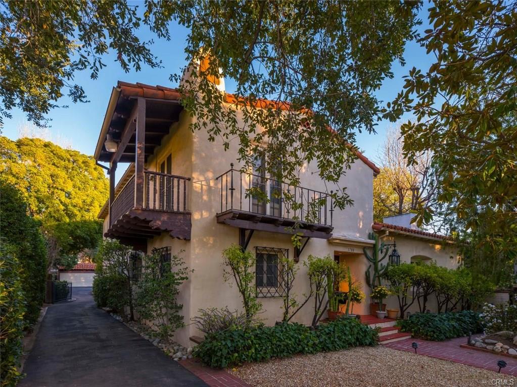 Neff house deals pasadena