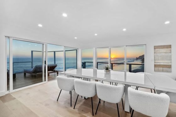 Inside an Oceanfront Jewel in Malibu