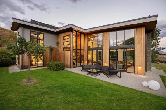 Luxury Real Estate Headlines, Third Week in April 2024