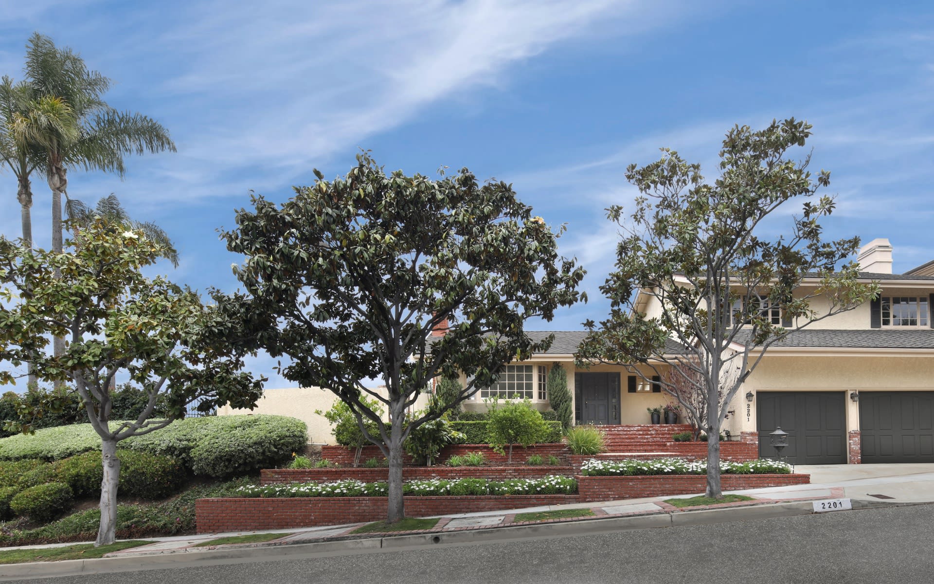 East Bluff Newport Beach Homes for Sale Mary Golding