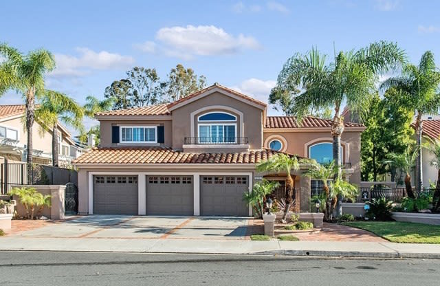 Spacious Portola Hills Home With 3 Car Garage