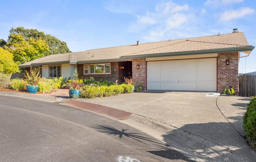 80 Corte Precita, Greenbrae