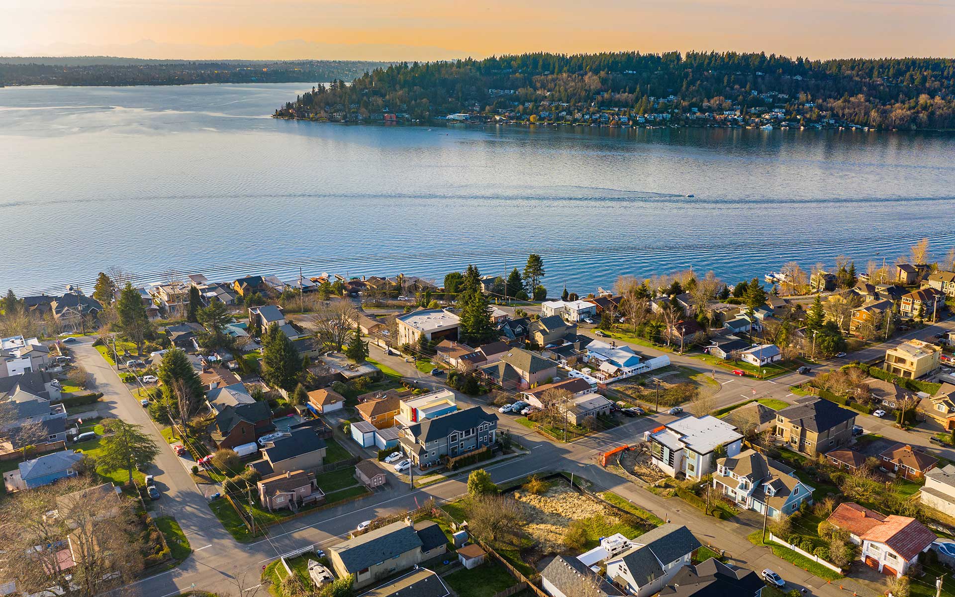 Lot Near the Lake in Kennydale