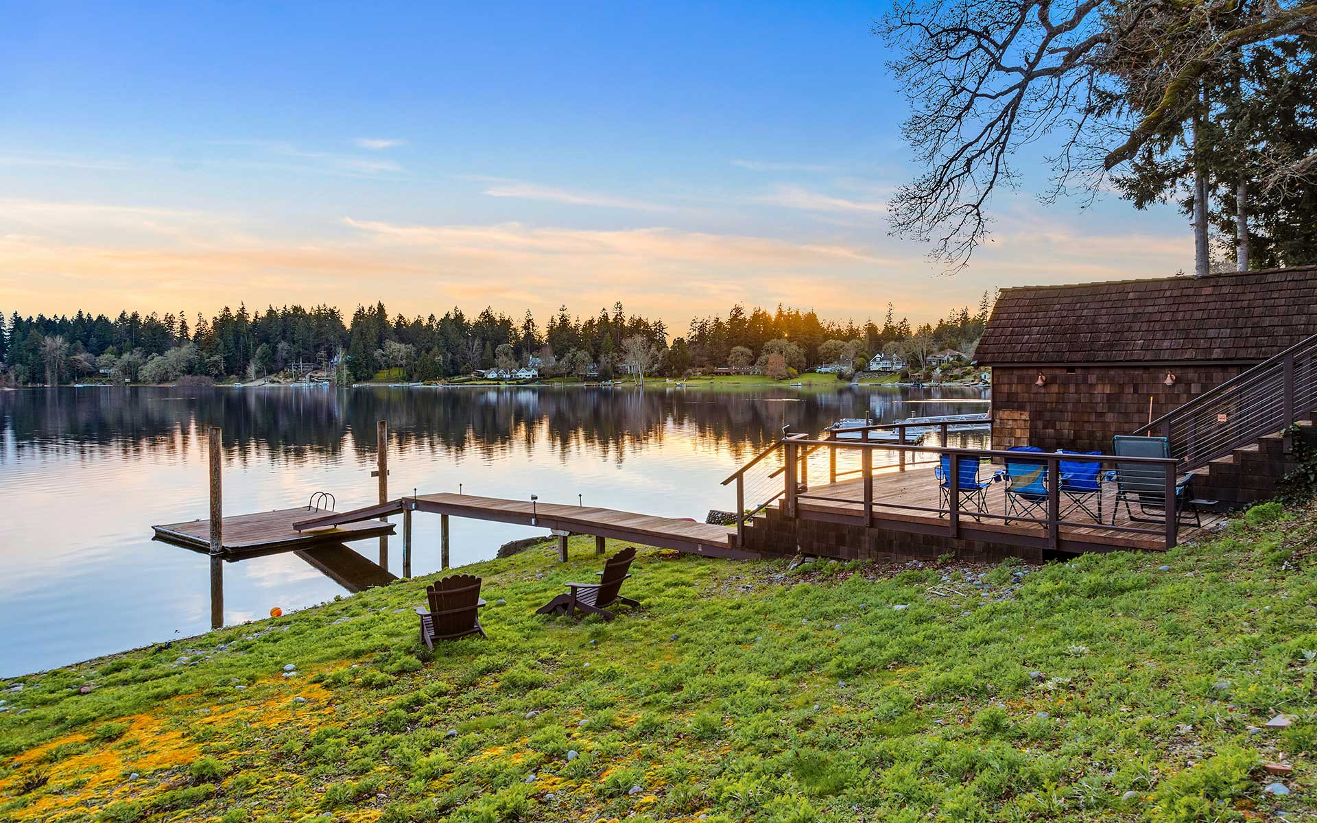 Acres Estate on Gravelly Lake