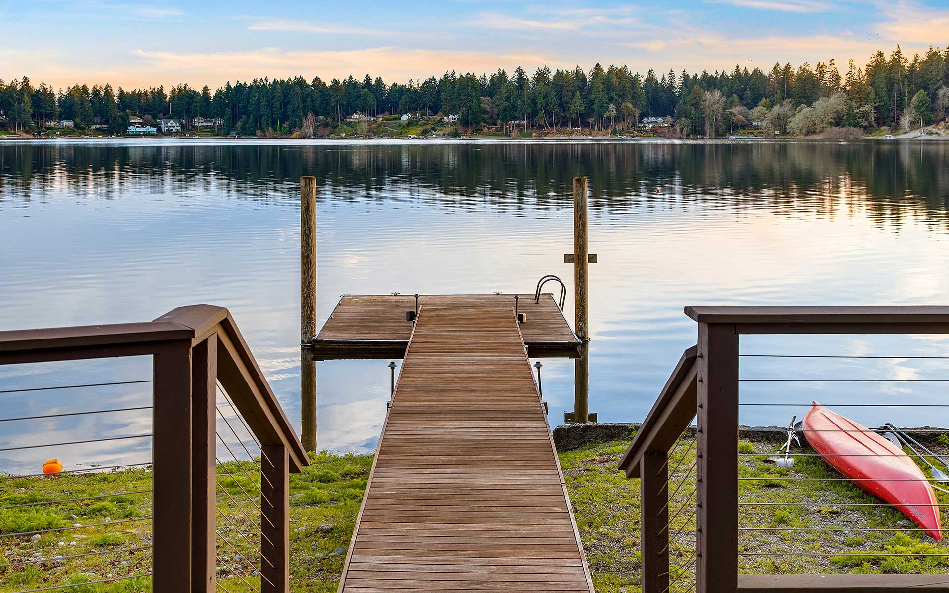 Acres Estate on Gravelly Lake