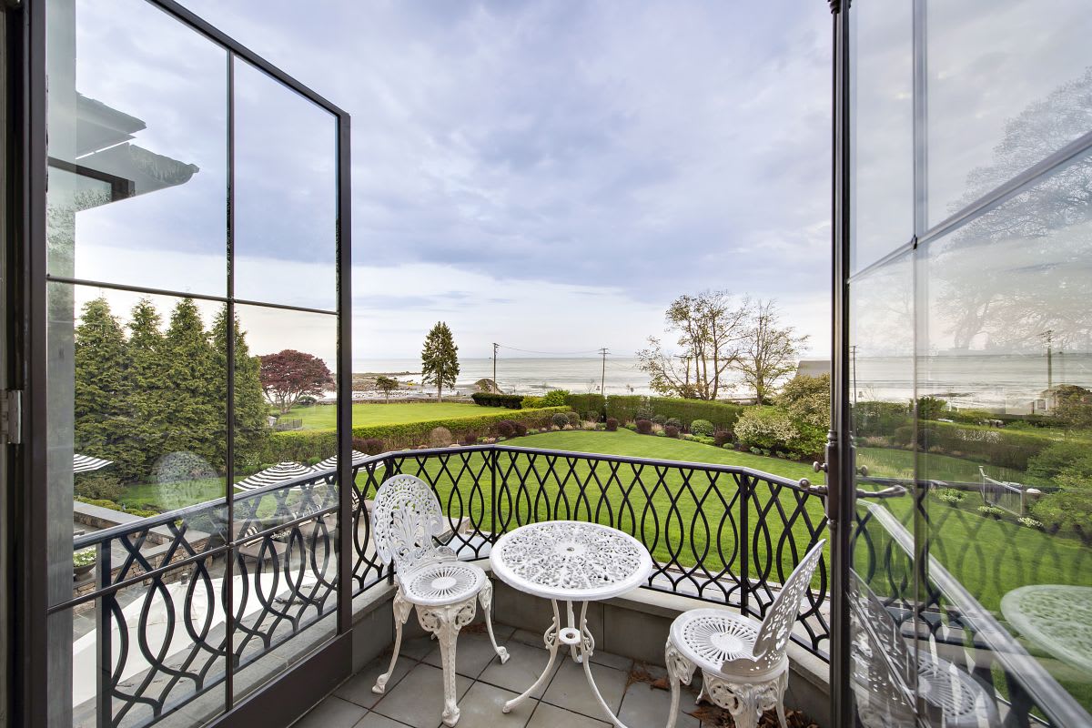 6 Blue Water Lane Compo Beach Westport, CT Compass Connecticut