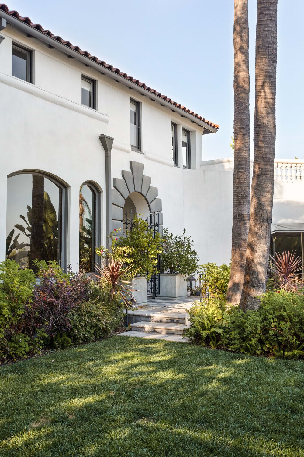 The Crown Jewel of Whitley Heights, Set on a Promontory Atop Hollywood. Bryant \ Reichling