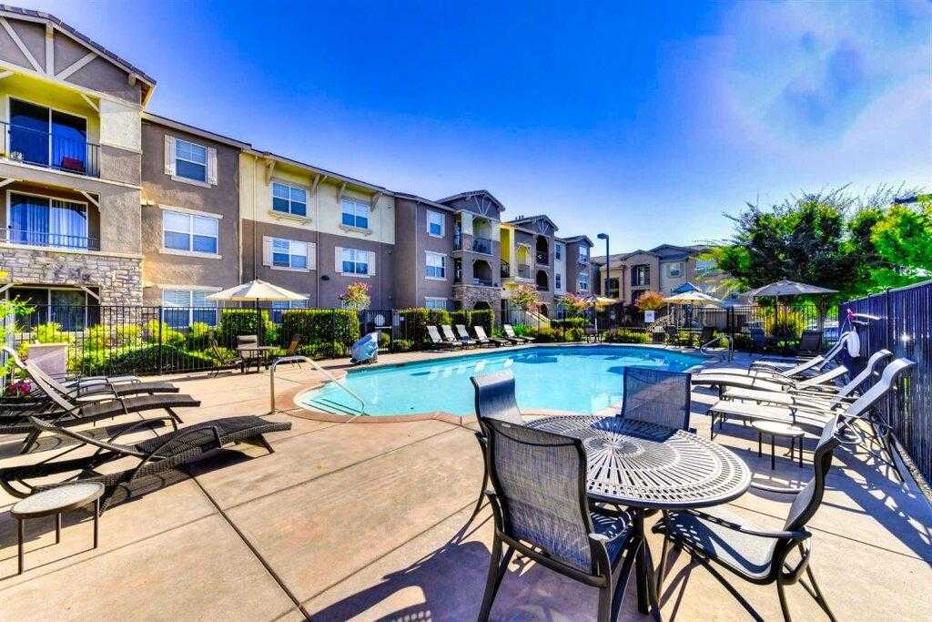 1250 Whitney Ranch Parkway #213