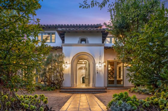Inside a Quintessential Southern California Villa