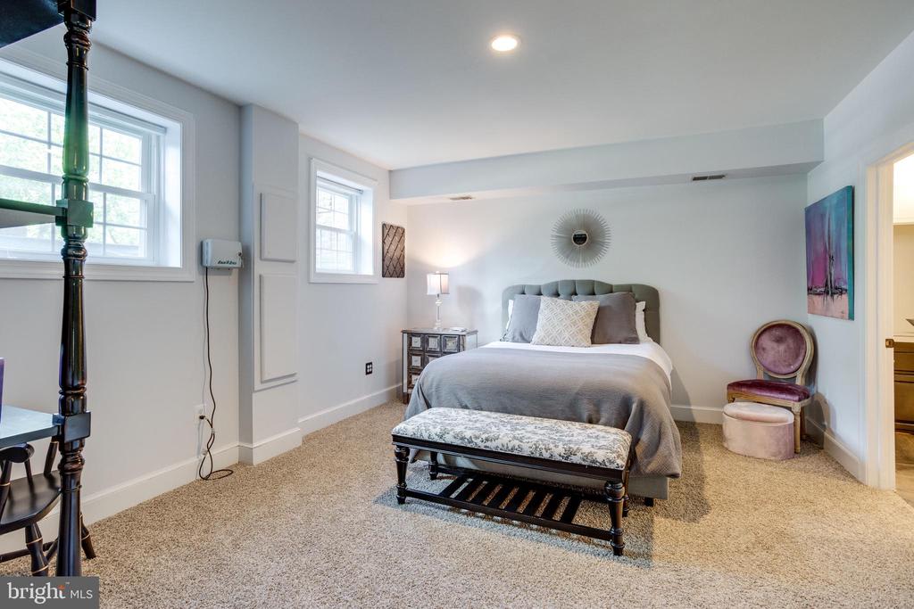 9370 Mount Vernon Circle The Patterson Group Alexandria Real Estate