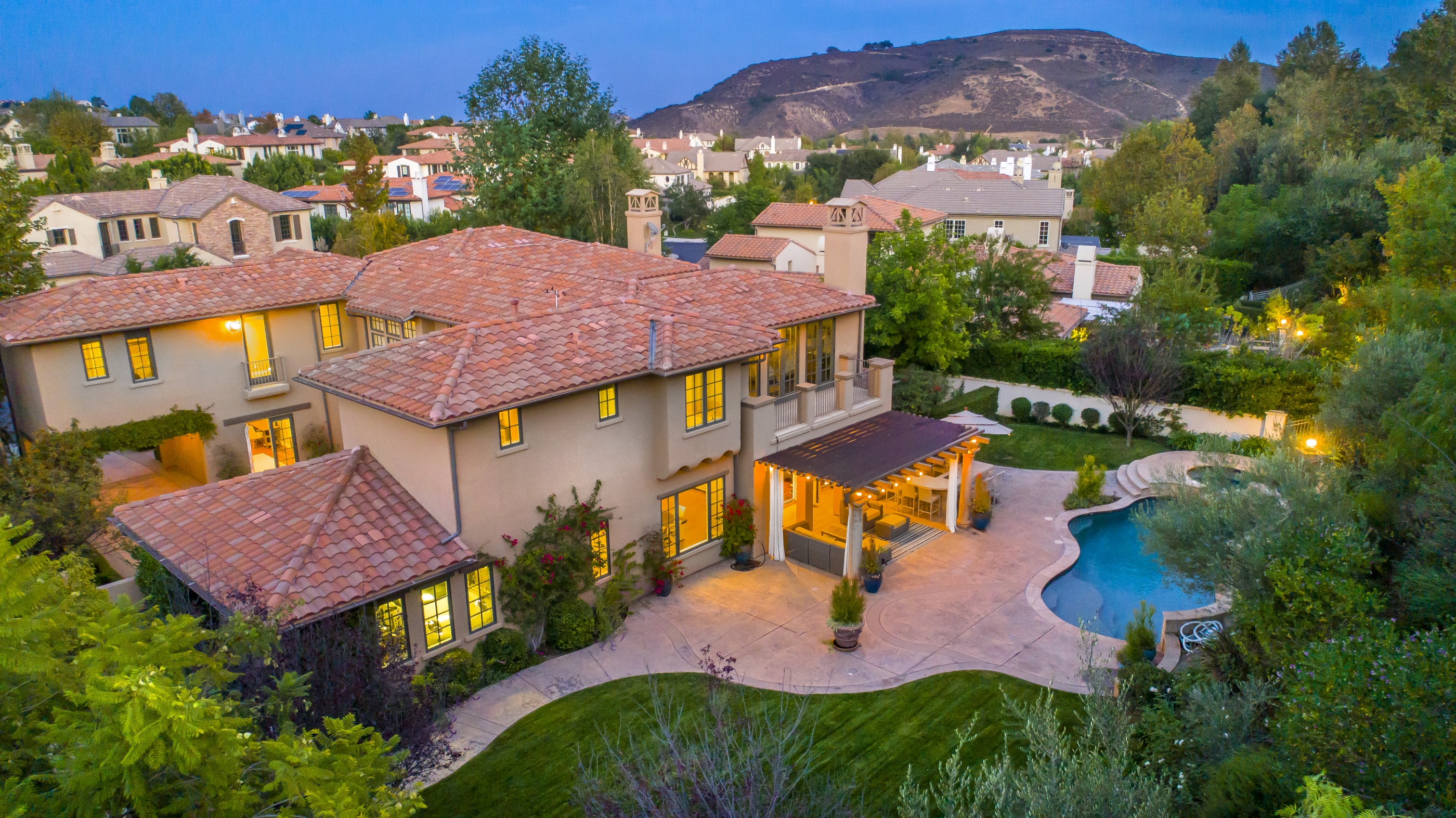 25540 Prado De Las Bellotas, Calabasas, CA, Luxury Home for Sale