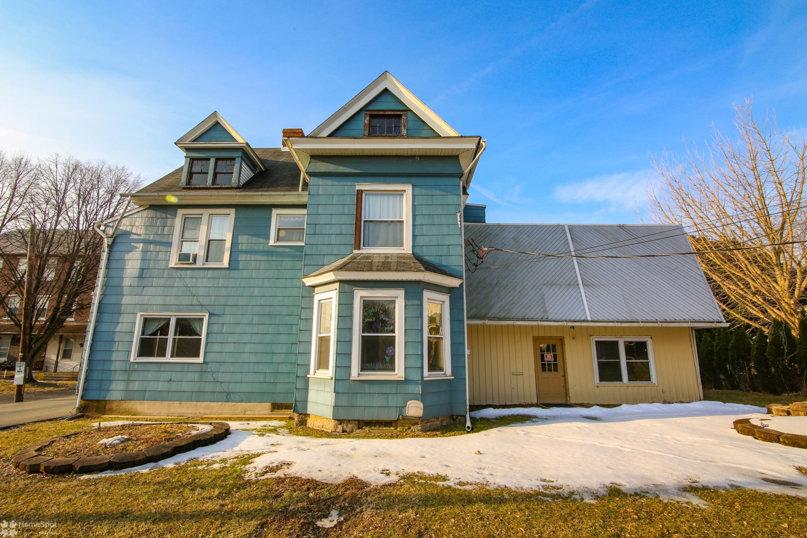 6955 Weaversville Rd, East Allen Twp