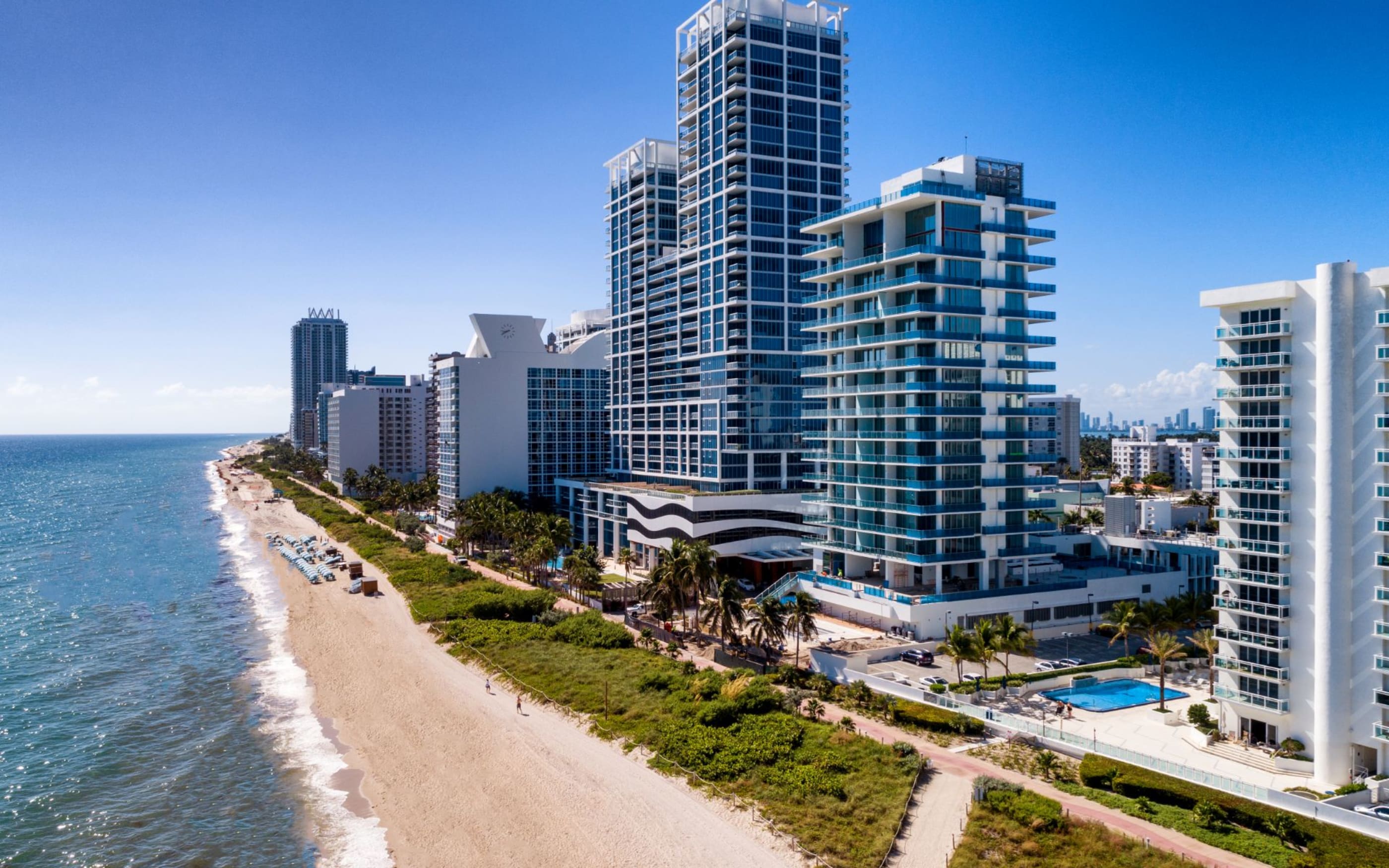 6901 Collins Ave, 801