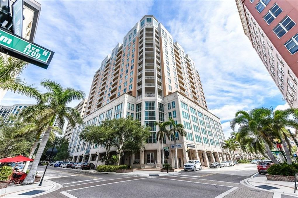 Best Buildings to Live in Downtown Sarasota Loeffler & Rooks Morris Group