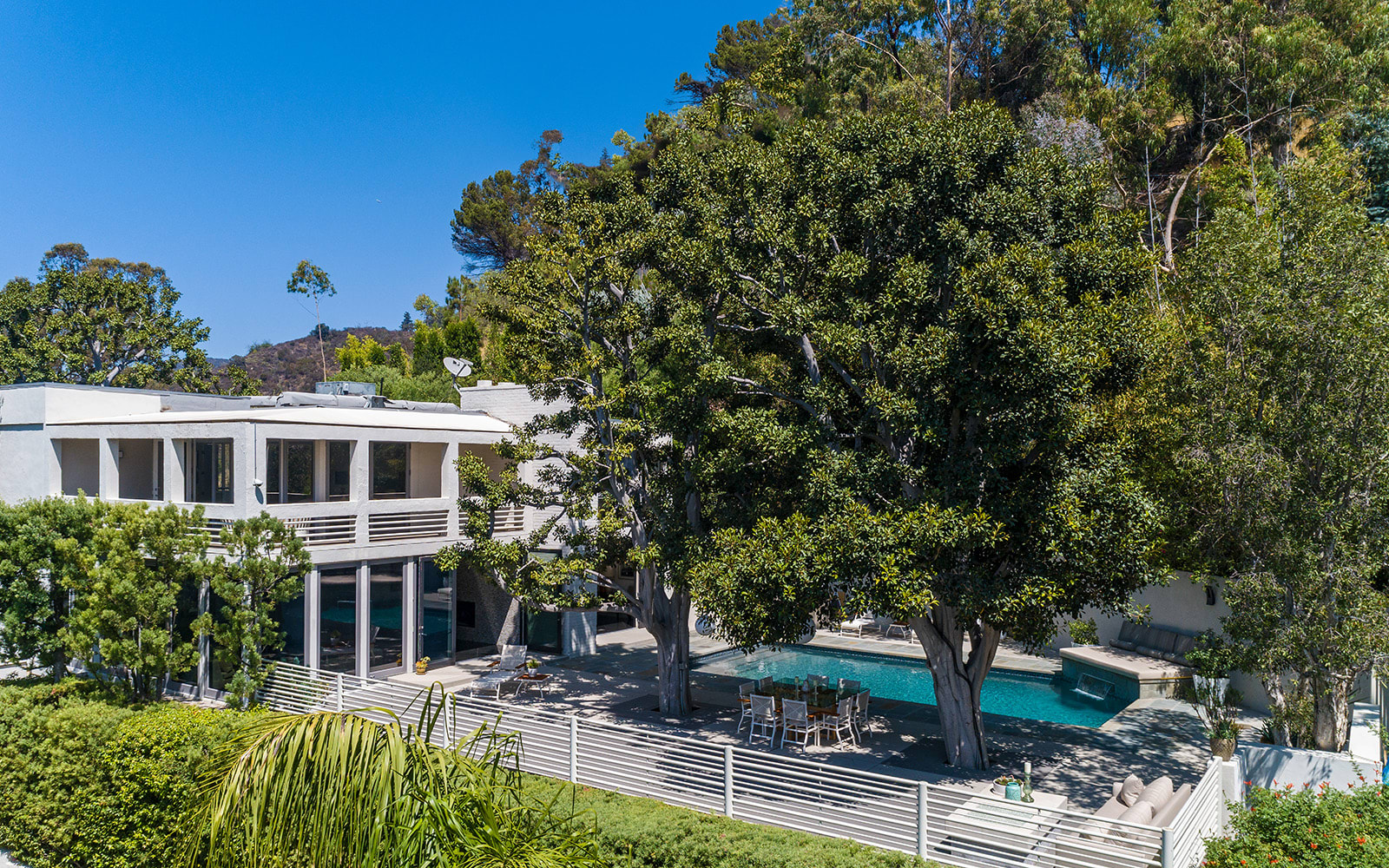 1117 SUTTON Way a luxury home for sale in Beverly Hills, Los Angeles