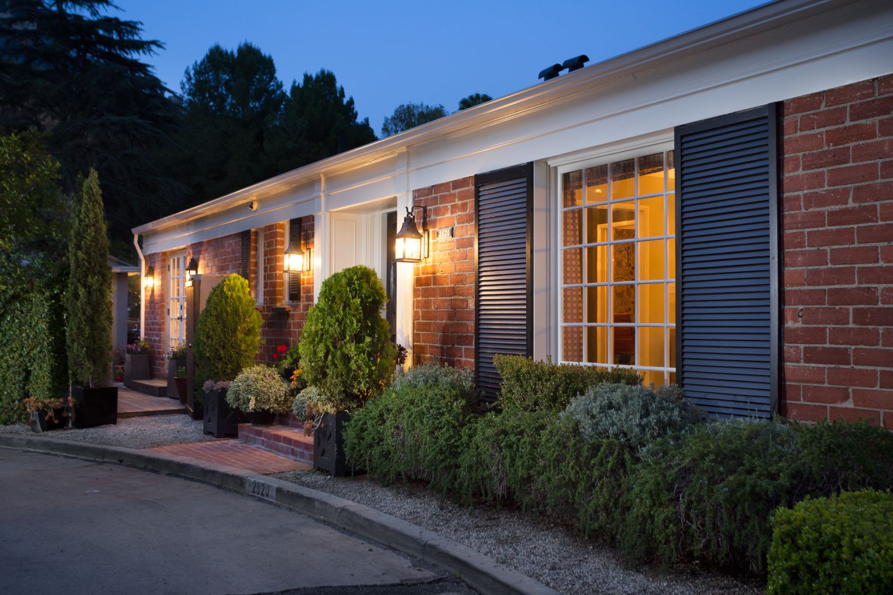 2520 Chislehurst Place