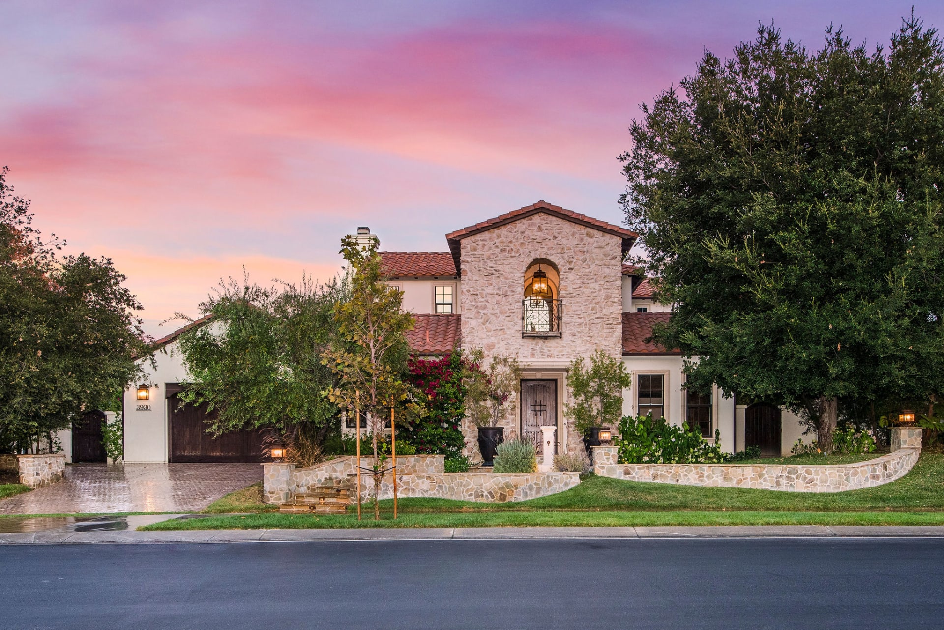 3930 Prado Del Trigo, Calabasas, California 91302 | The Fridman Group