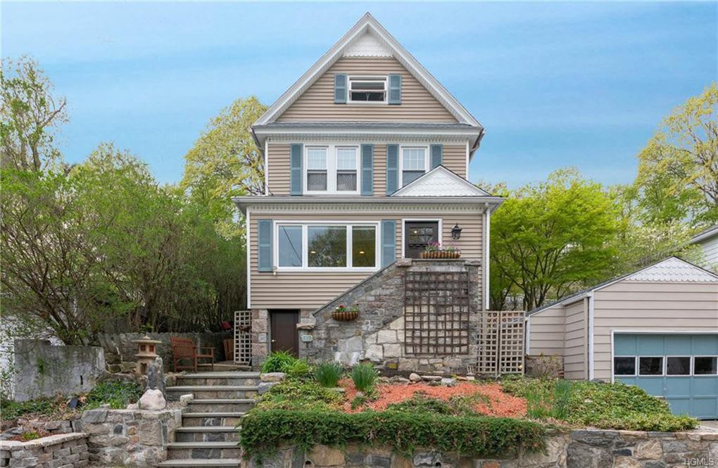 HastingsonHudson Community Guide Deirdre